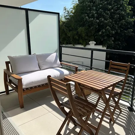 Brand New Flat Near Paris And Public Transports